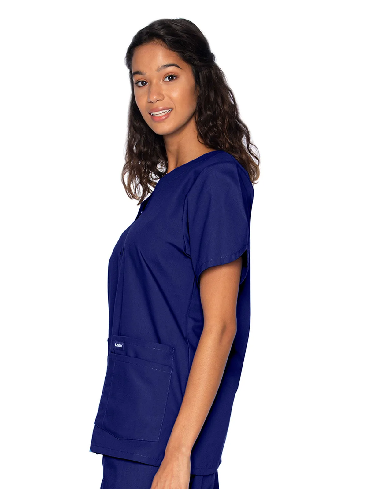 Essentials - Women's V-Neck Scrub Top