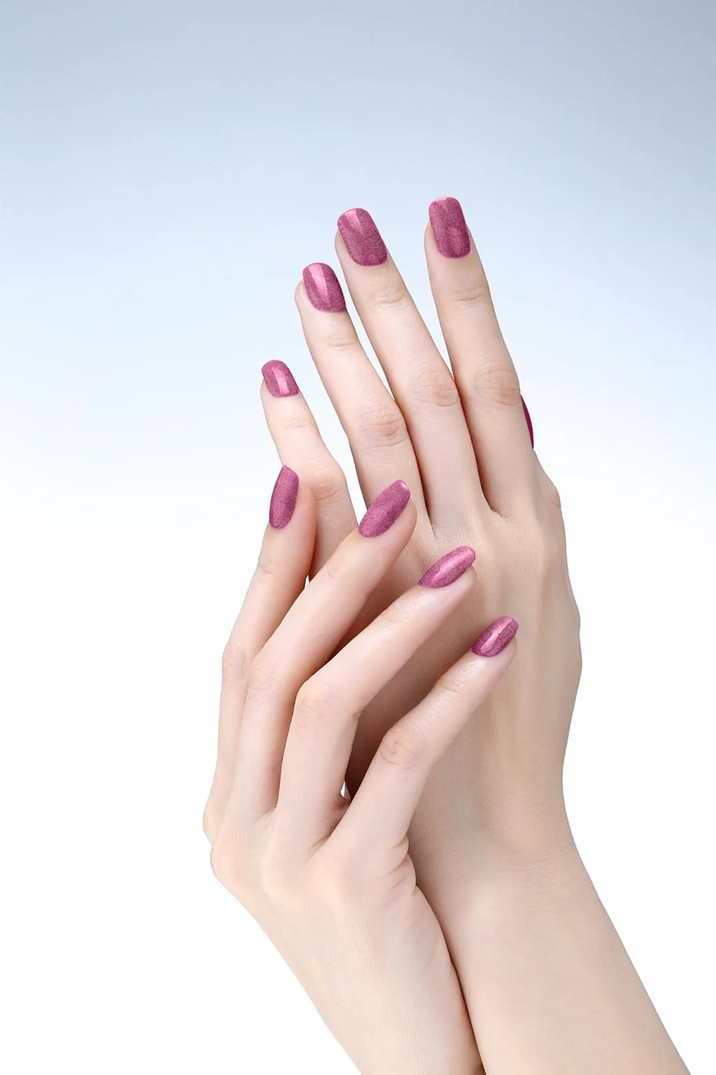 GLITTER NAIL ENAMEL (20 SHADES)