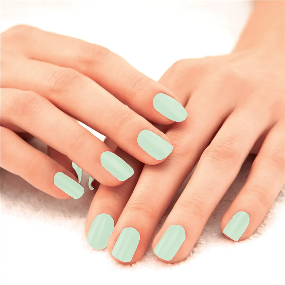 Lakmē 9 to 5 Primer   Gloss Nail Color