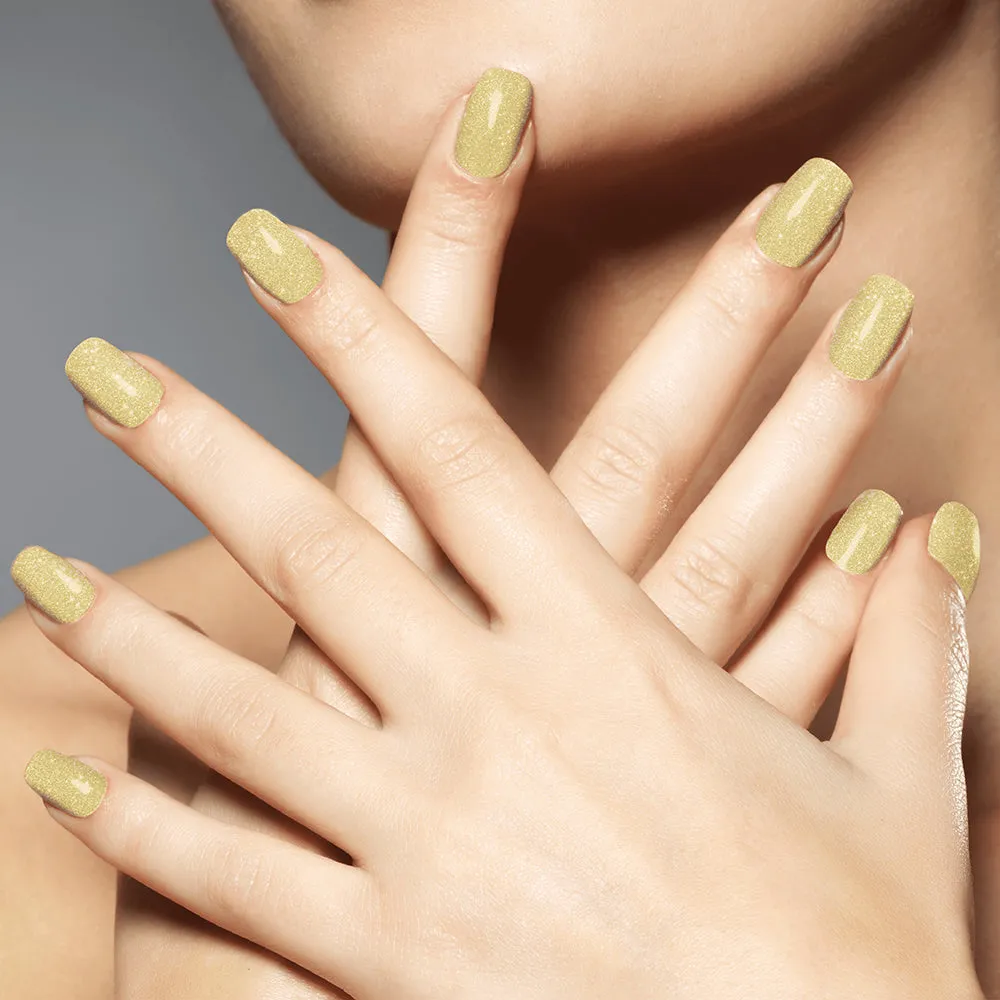 Lakmē Glitterati Collection