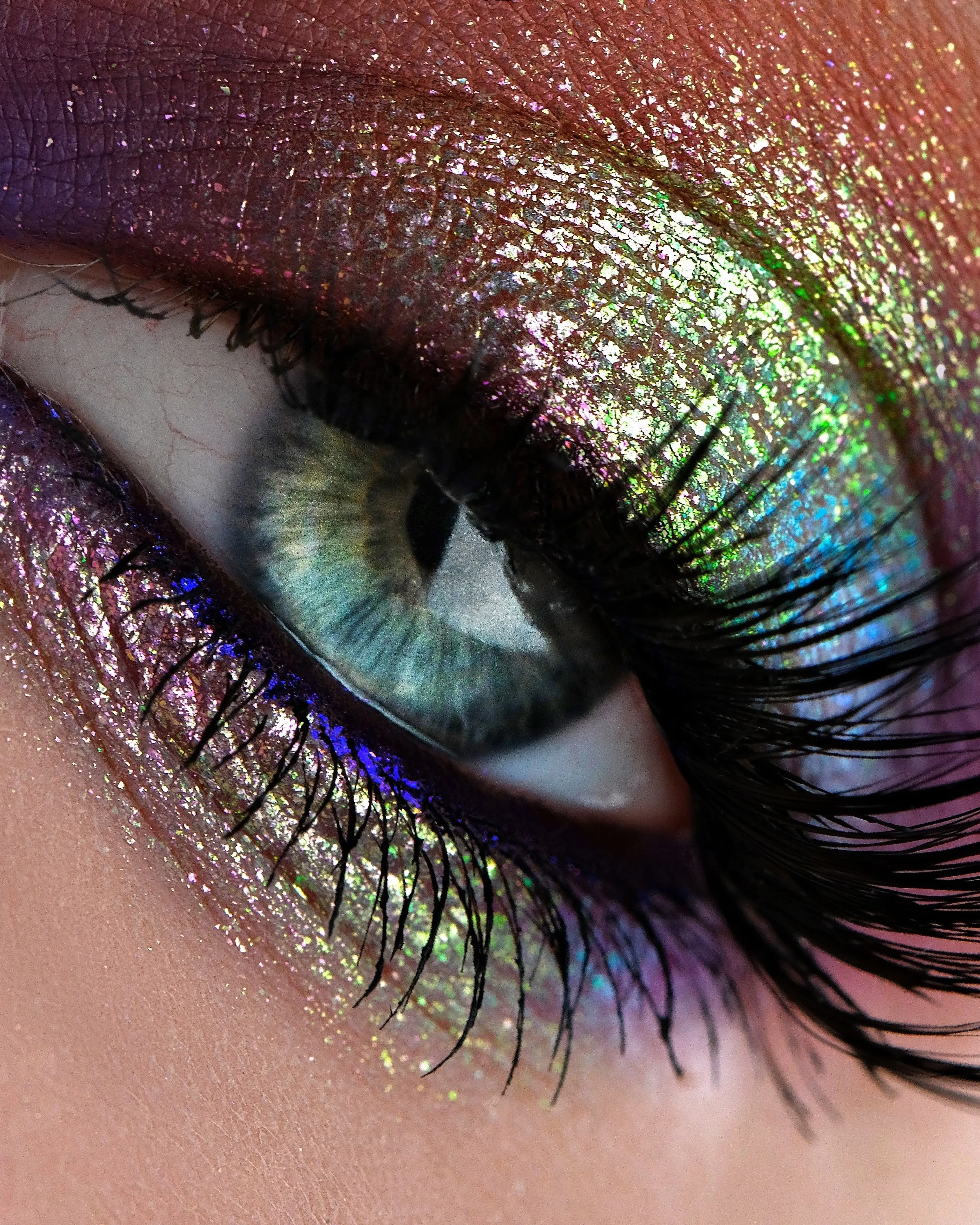 Nightgown Opal Multichrome Pressed Eyeshadow