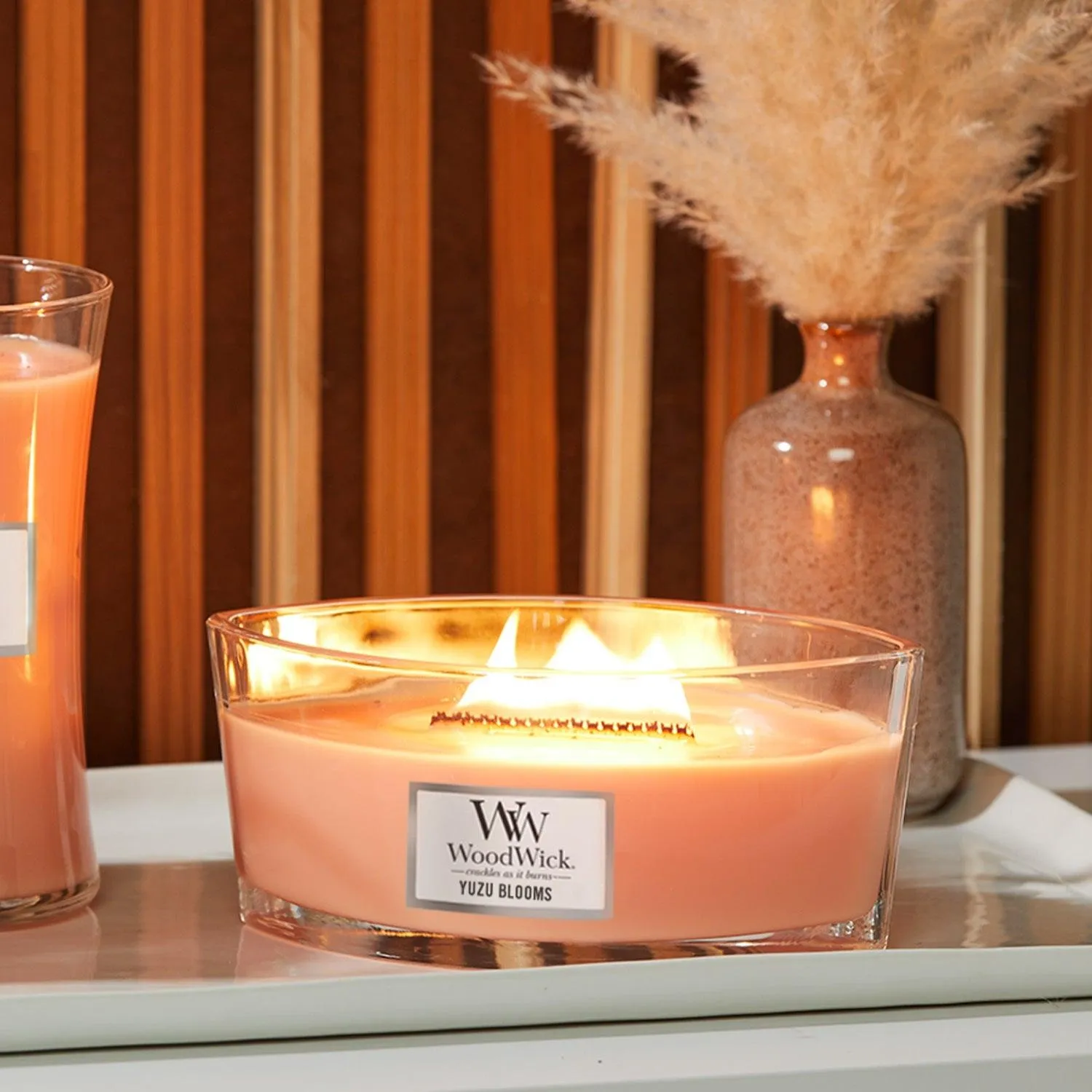 Woodwick Yuzu Blooms Candle Crackles As It Burns Ellipse Hearthwick